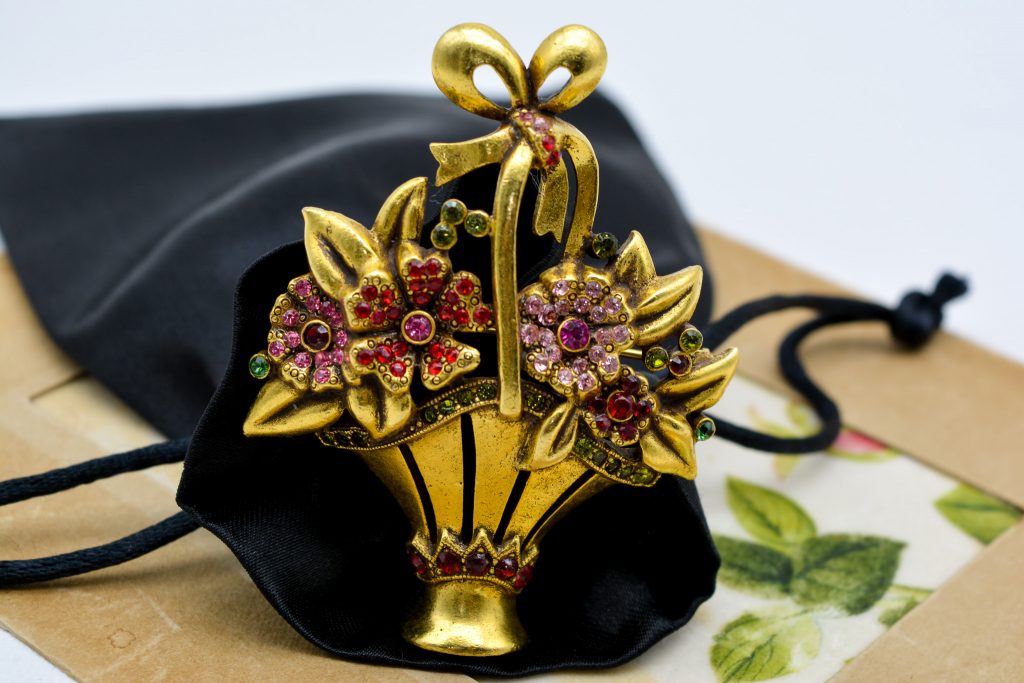 Askew London Flower Brooch